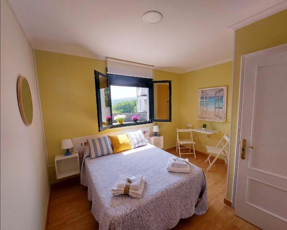 Hotel Sleeping Sarria Esterno foto